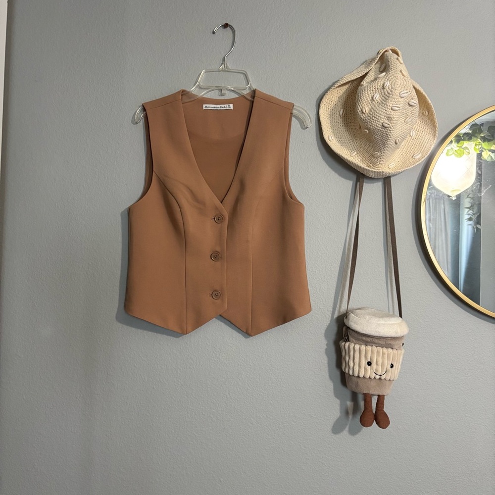 Crop Vest